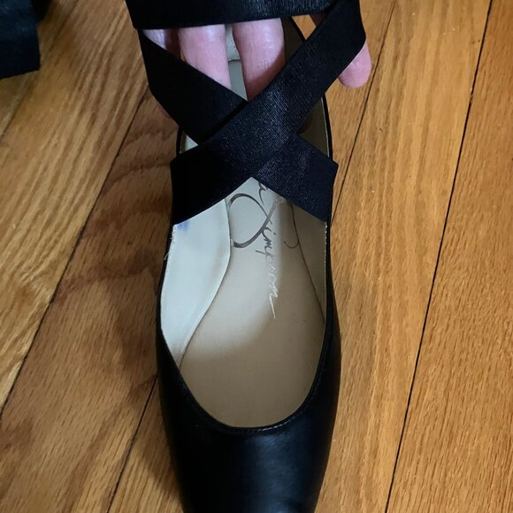 Mandalaye Elastic Criss-Cross Ankle Strap Ballet Flats - Picture 2 of 6